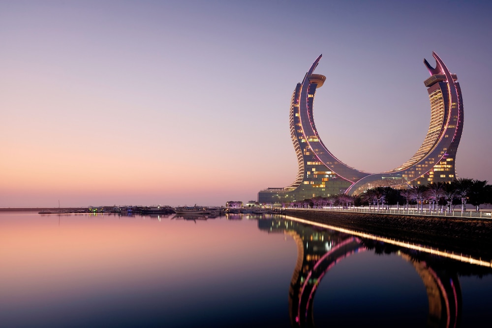 Fairmont Doha 59/65
