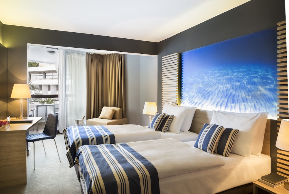 Hotel Admiral 12/59