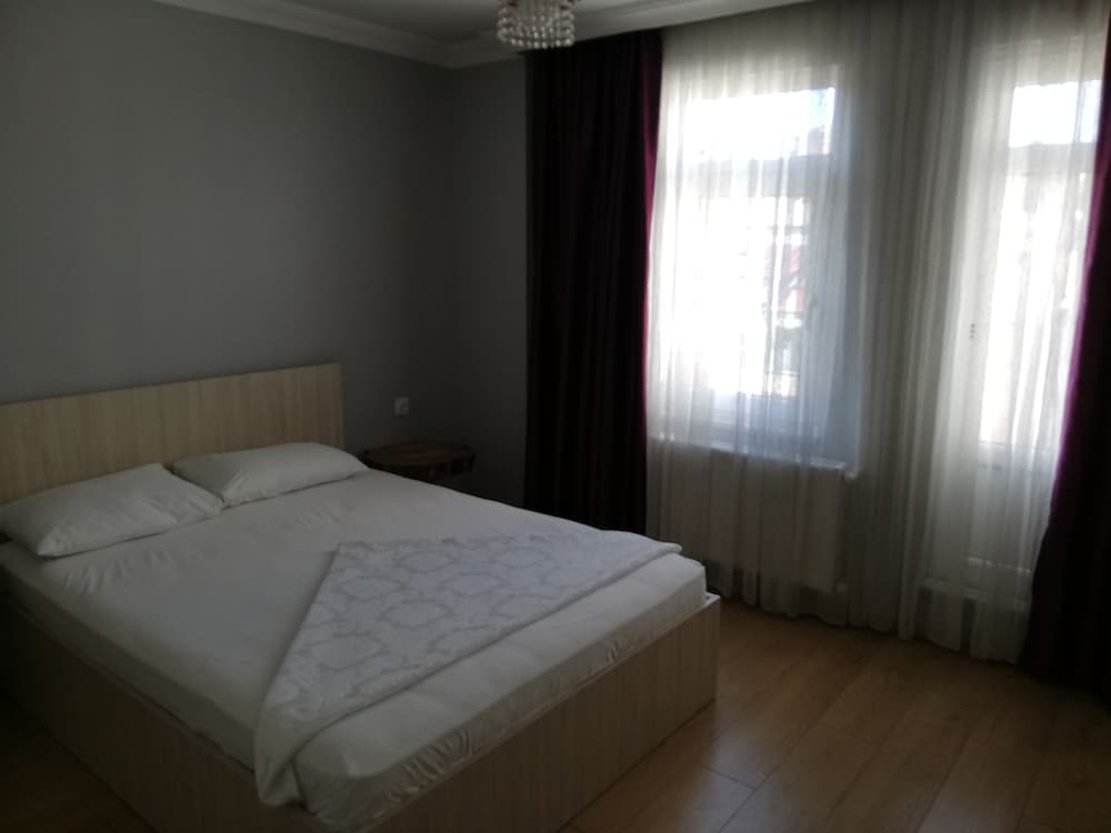 Karadeniz Pension 6/48