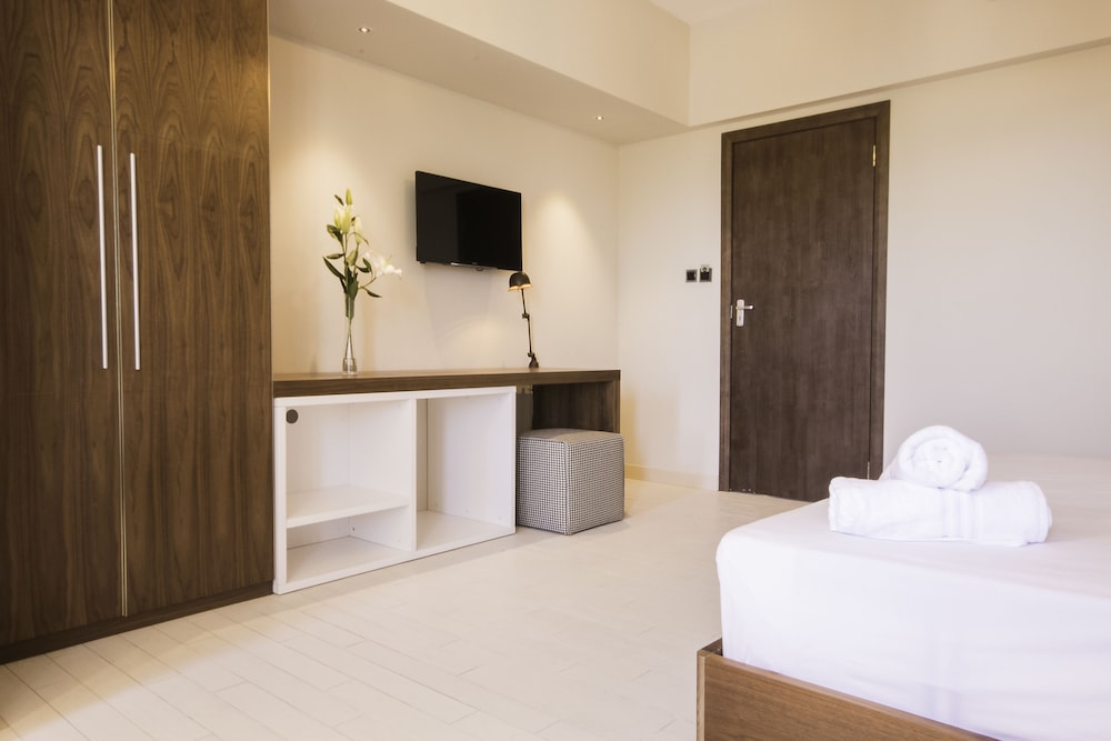 Azure Beach Boutique Hotel 7/22