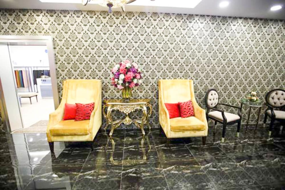 Al Khatiri Hotel 23/33
