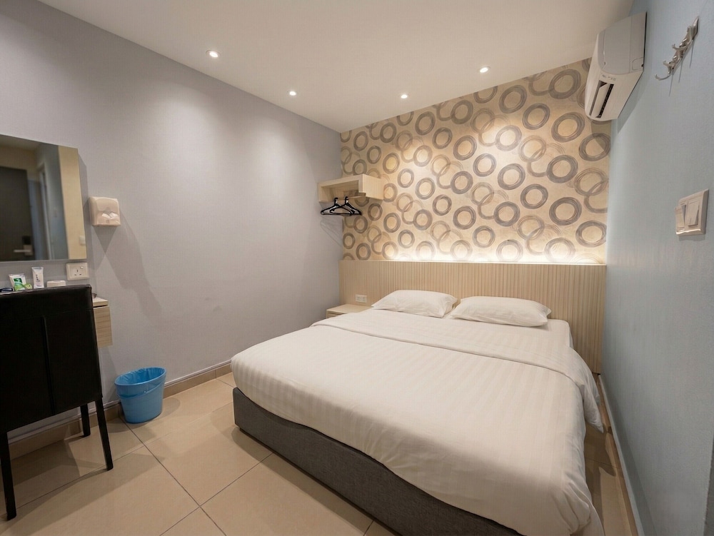 De Uptown Hotel Pj 222 22/57