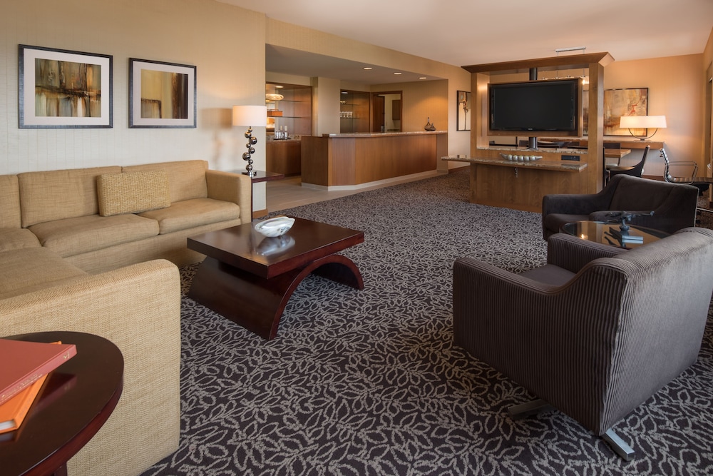 Doubletree By Hilton San Francisco Airport 48/85
