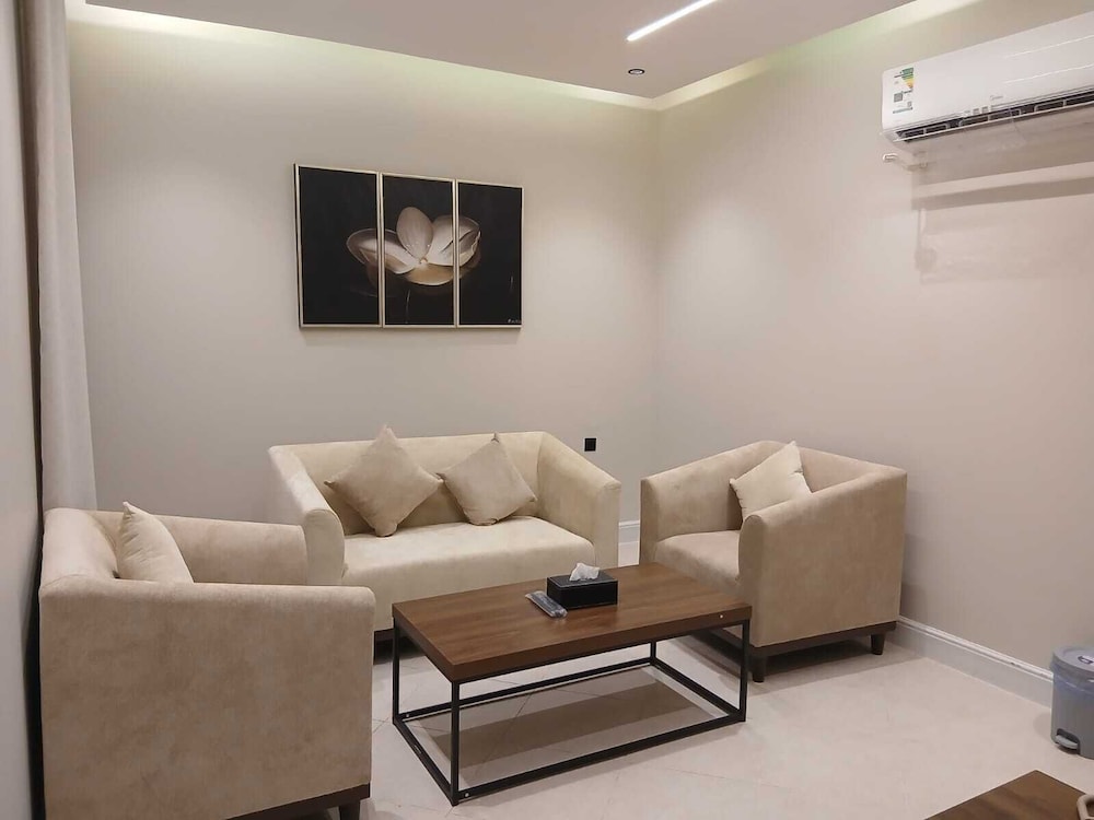 Raoum Inn Shaqra 34/50