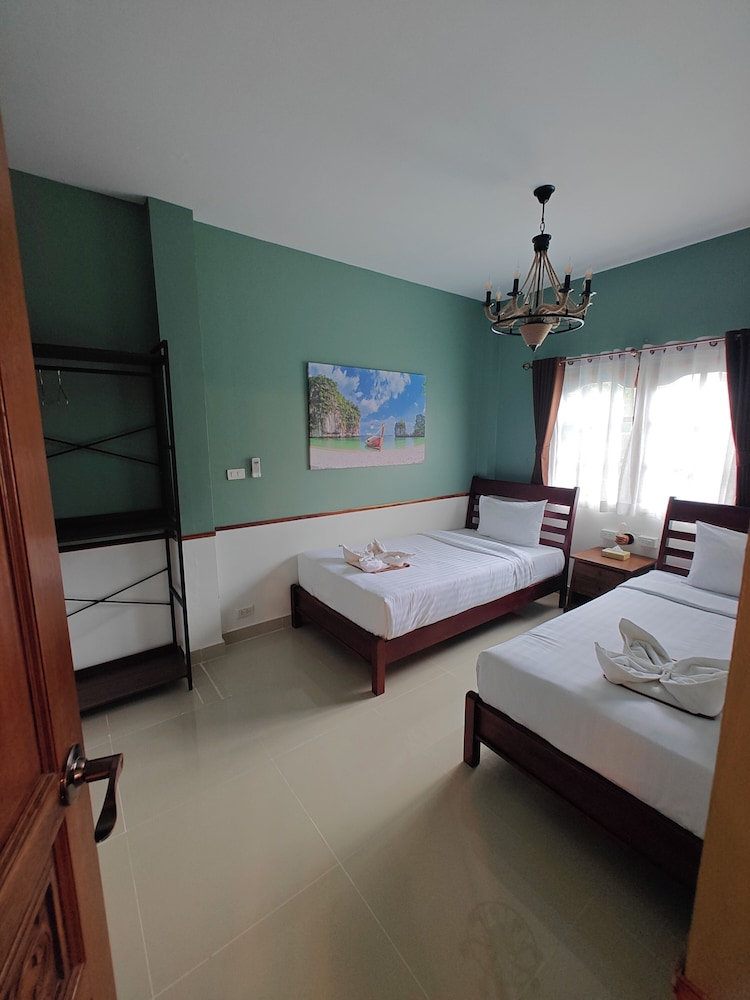 Namphung Phuket 15/78