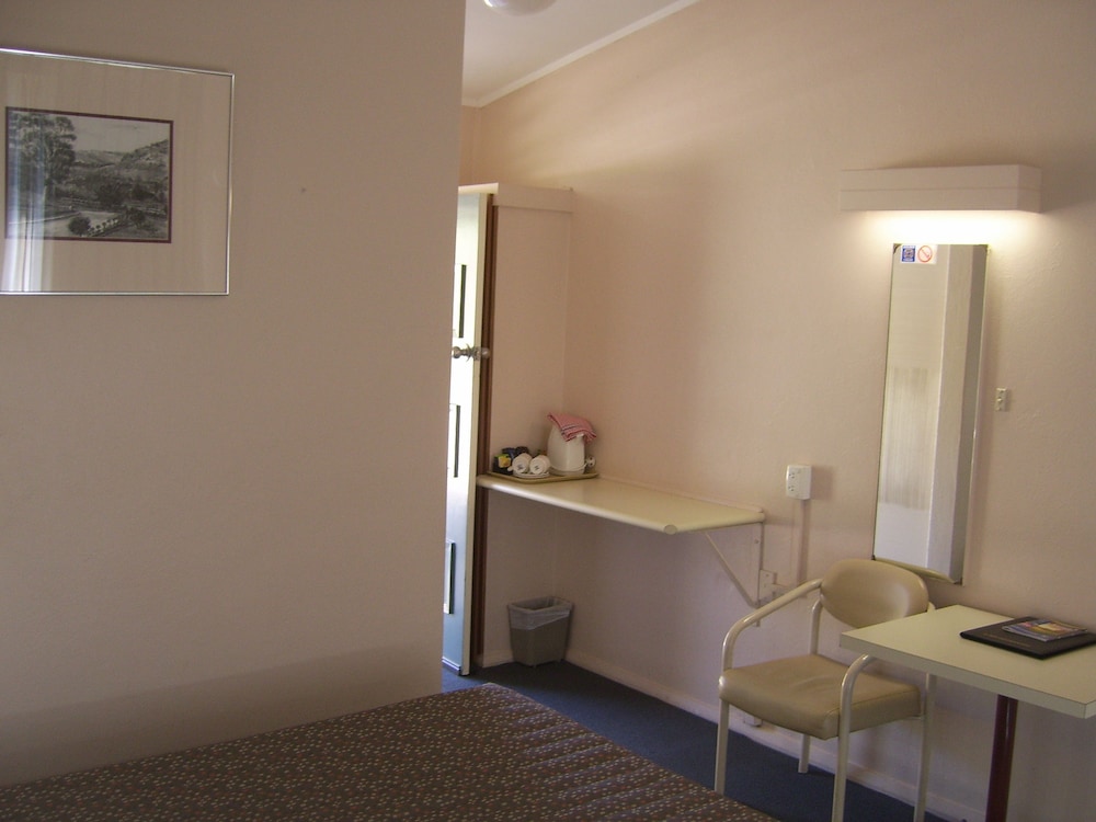 Garden Motor Inn 22/71