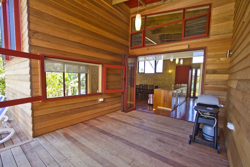 Paradise Holiday Homes Rarotonga 3/19