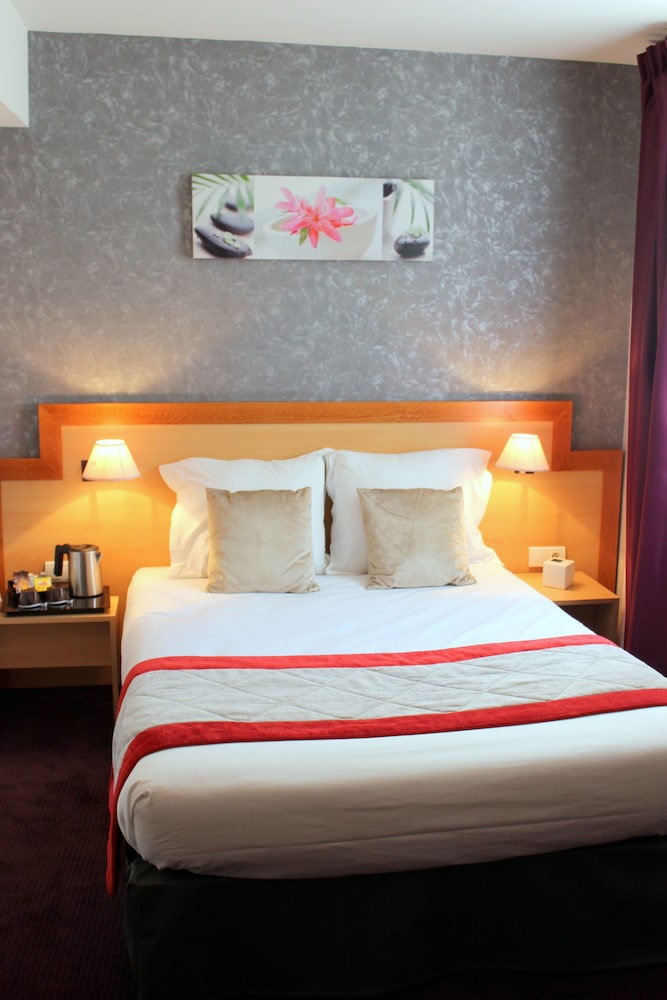 Hotel Du Chemin Vert 16/46