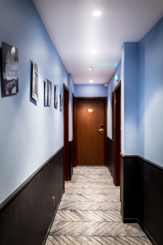 Marais Grands Boulevards Hotel 42/55
