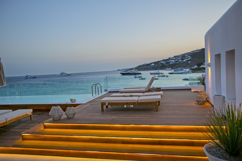 Thalassa Boutique Hotel 41/50