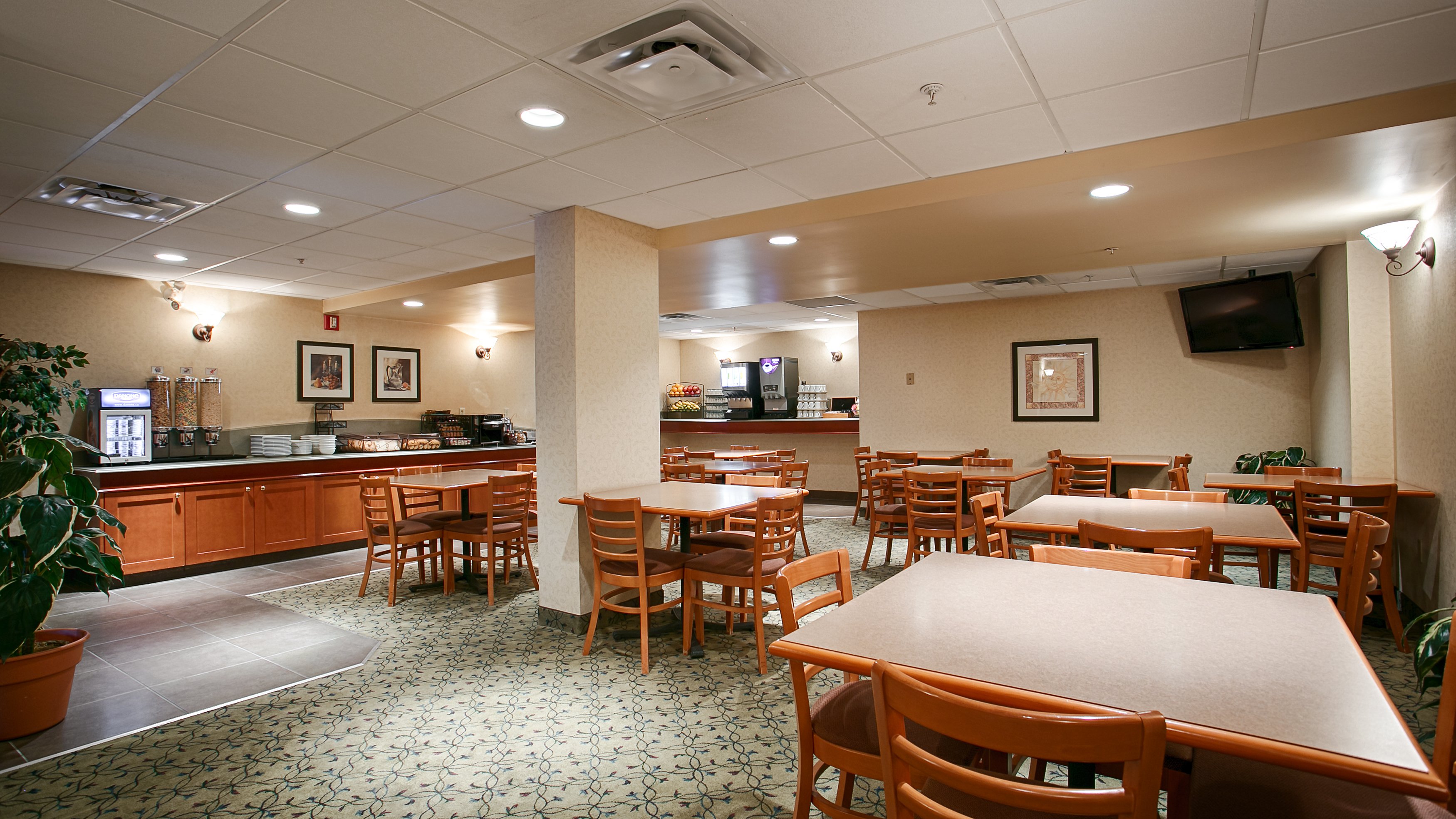 Best Western Plus Calgary Centre Inn 33/50