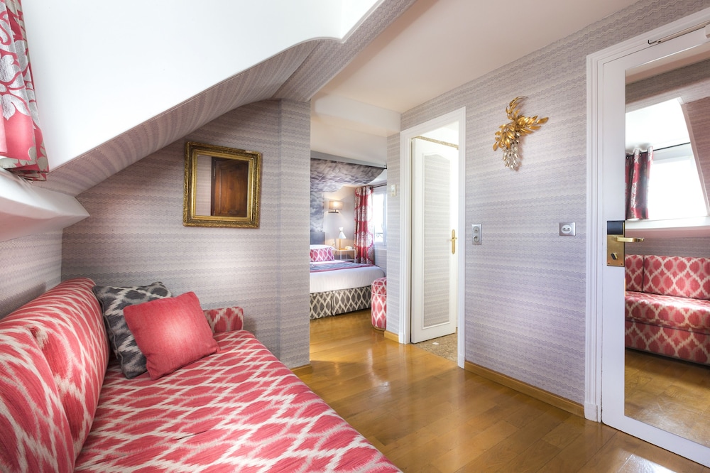 Dauphine Saint Germain Hotel 52/70