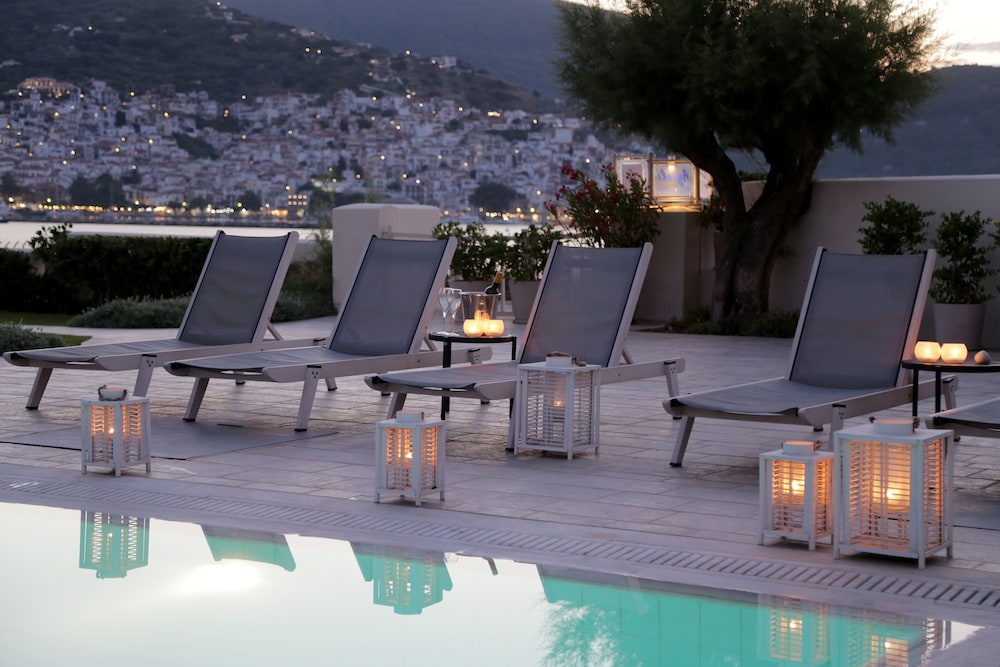 Skopelos Village Hotel Apartments in SKOPELOS