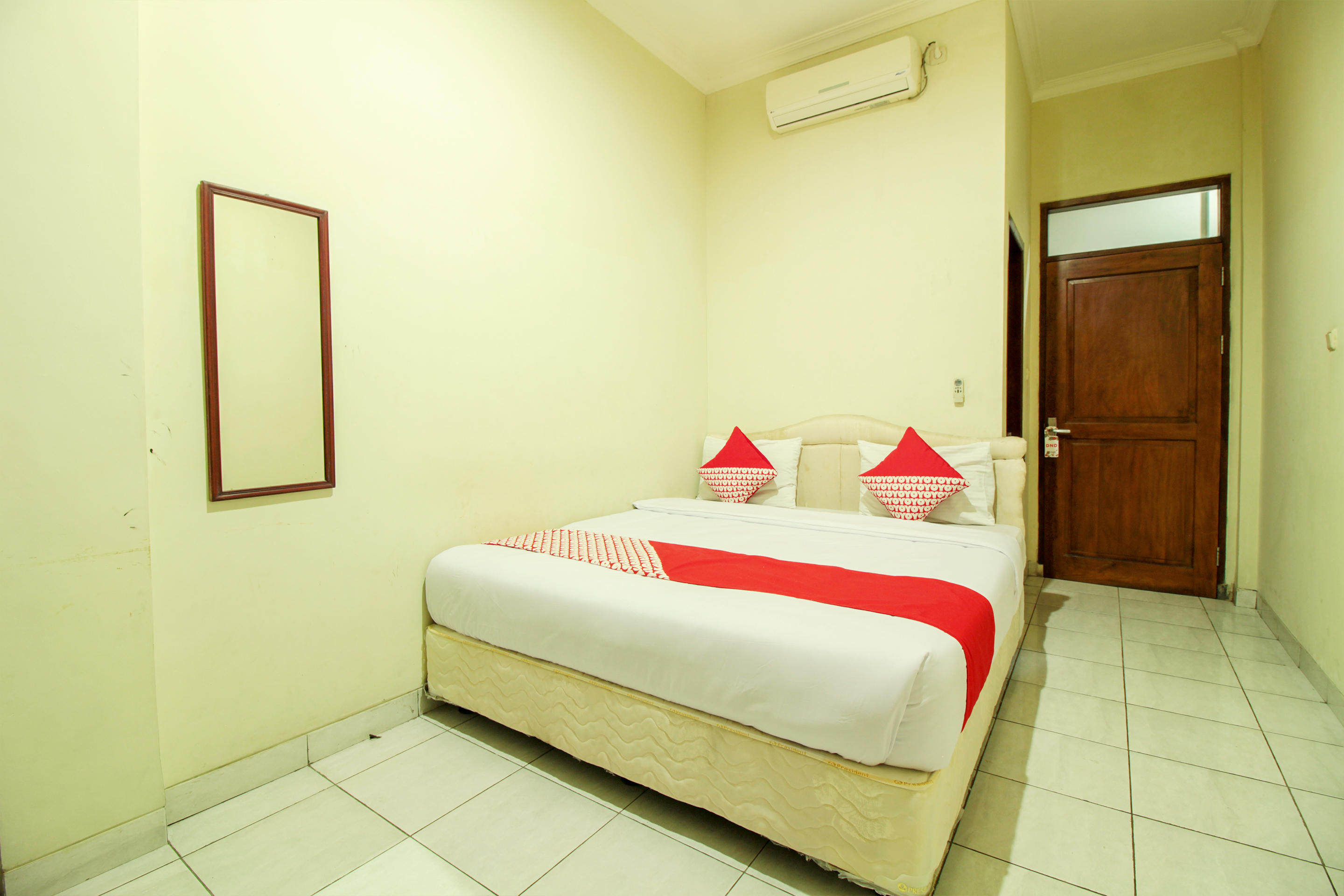 Hotel Astria Graha 7/17