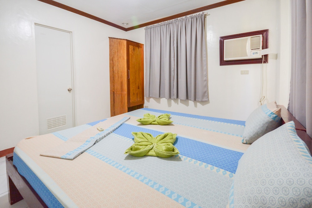 Secret Garden Resort Boracay 10/66