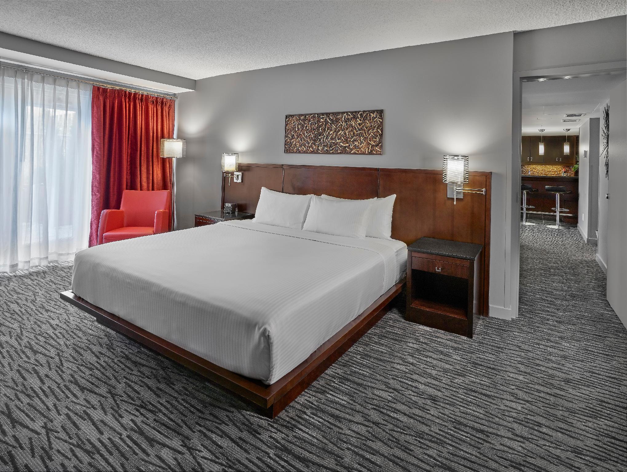 Onyx, Suite