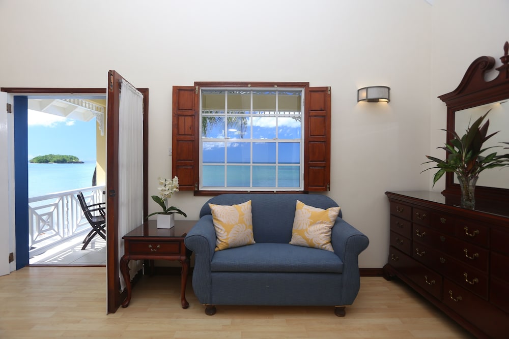 Villa Beach Cottages 28/50