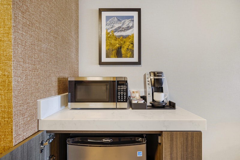 Hilton Garden Inn Colorado Springs Airport 12/59