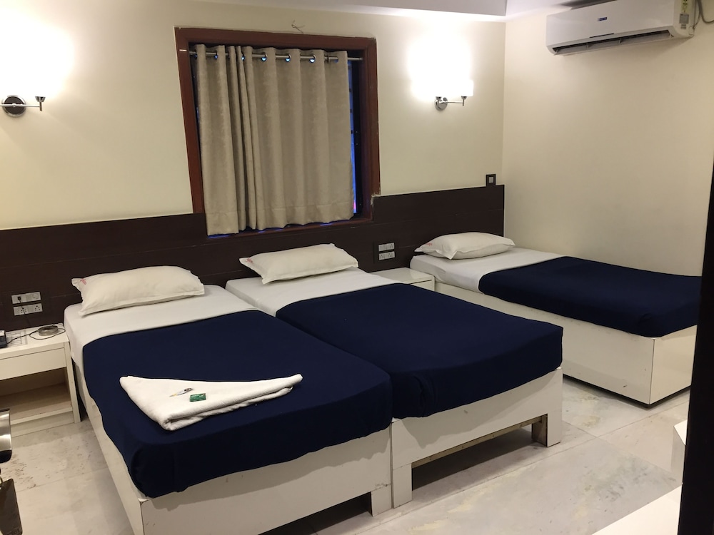 Hotel Shivkrupa 23/50