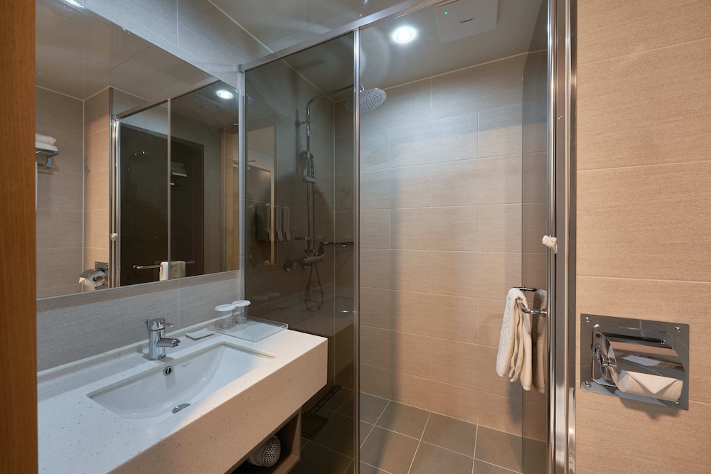 Lavi de Atlan Hotel 2 23/24