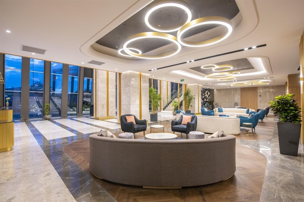 Crowne Plaza Ankara, an IHG Hotel 8/48