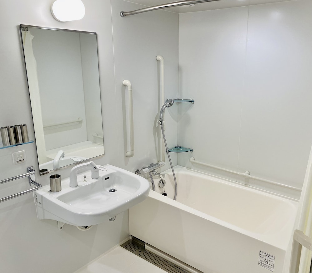 Holiday Inn Express Osaka City Centre Midosuji 24/86