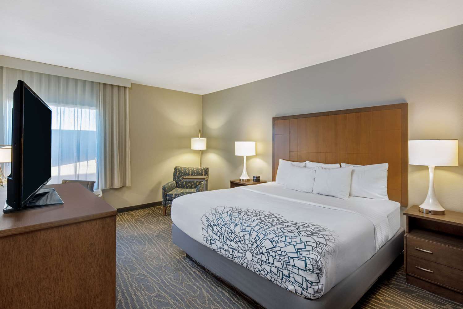 La Quinta Inn Suites By Wyndham Kingman 5/39