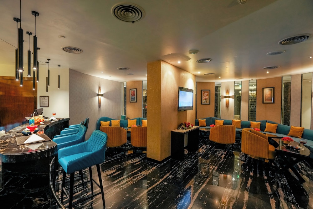 Fortune Park Sishmo Gautam Nagar 28/49