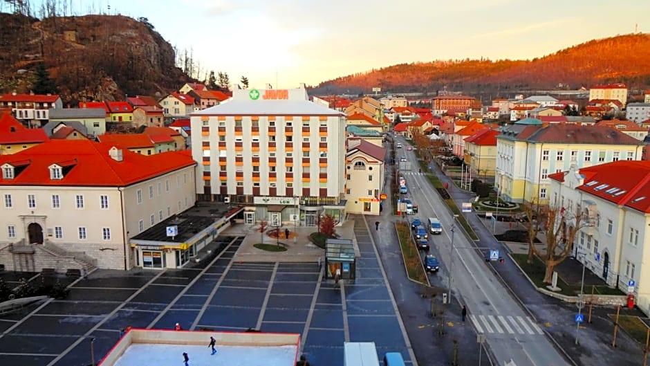 Hotel Kras 55/61