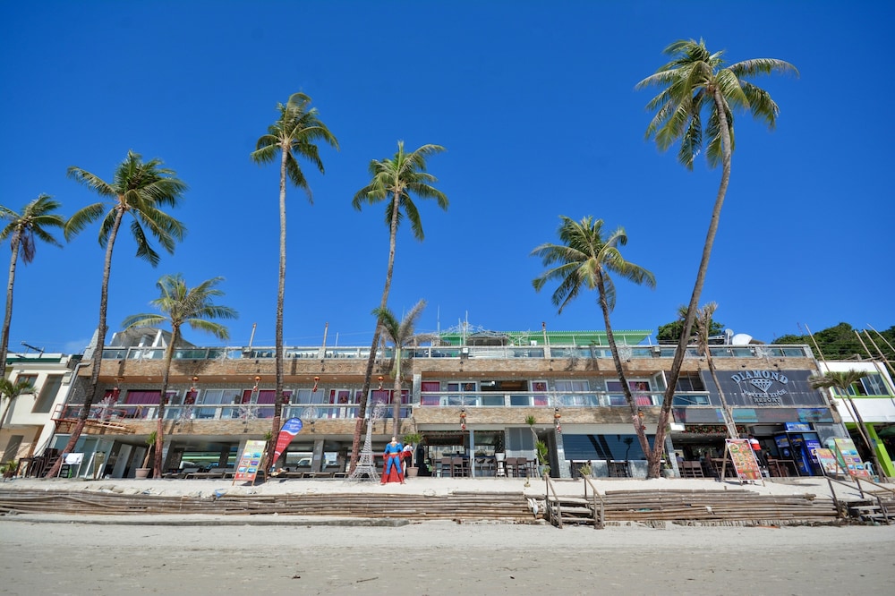 Diamond Water Edge Resort 37/49