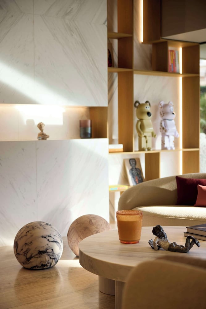Dusit Suites Athens 46/58