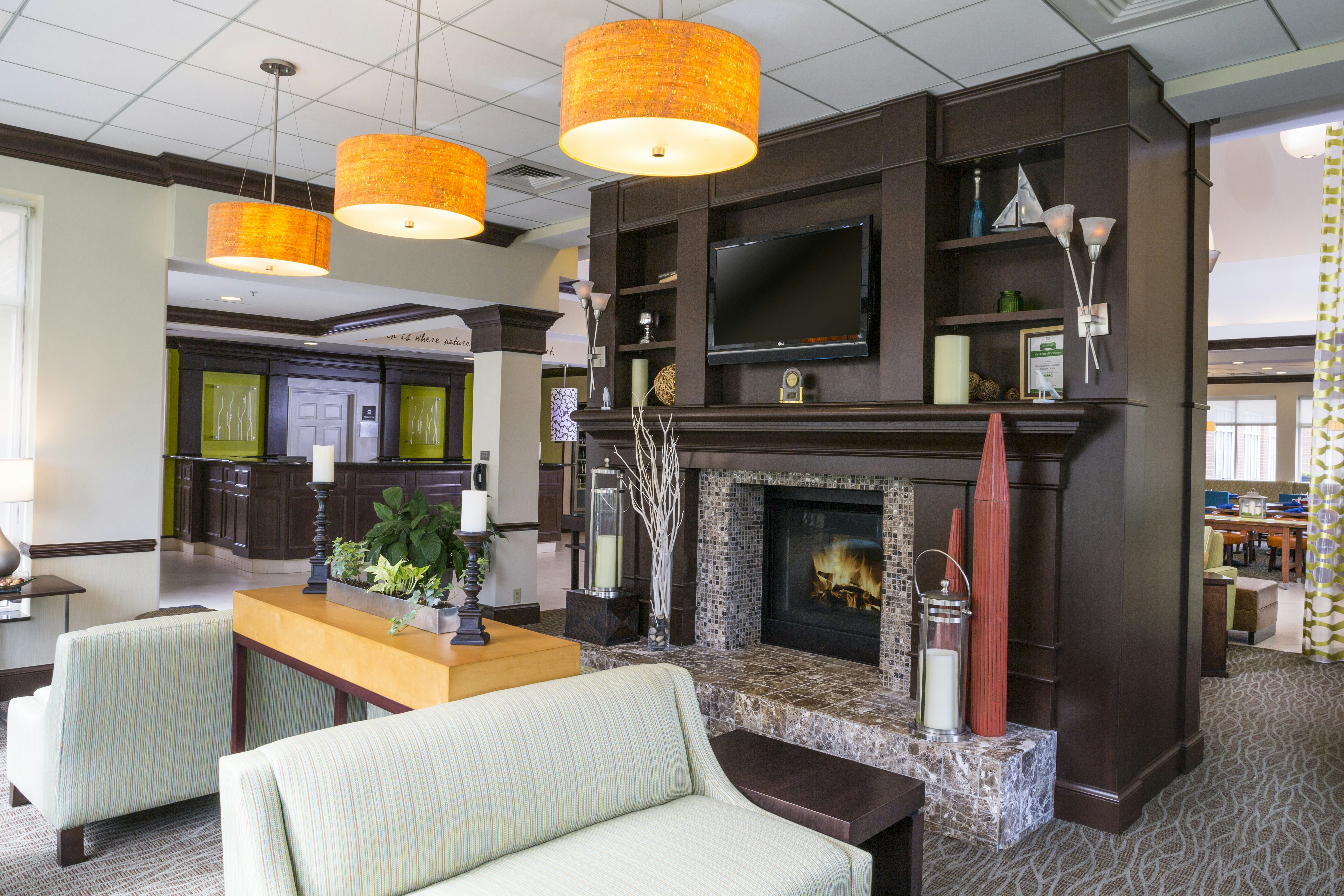 Hilton Garden Inn Hampton Coliseum Central 34/53