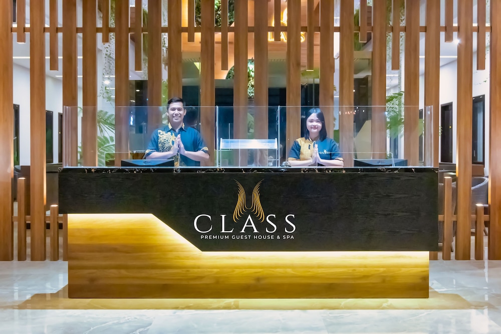 CLASS Premium Guest House 7/35