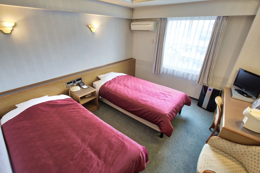 Okinawa Hotel 15/71