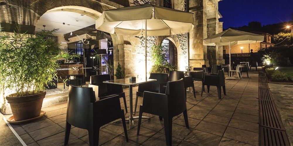 Los Guardeses Hotel 39/50