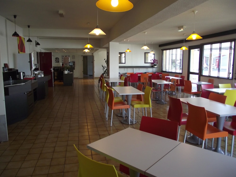Premiere Classe Troyes - La Chapelle Saint Luc 18/26