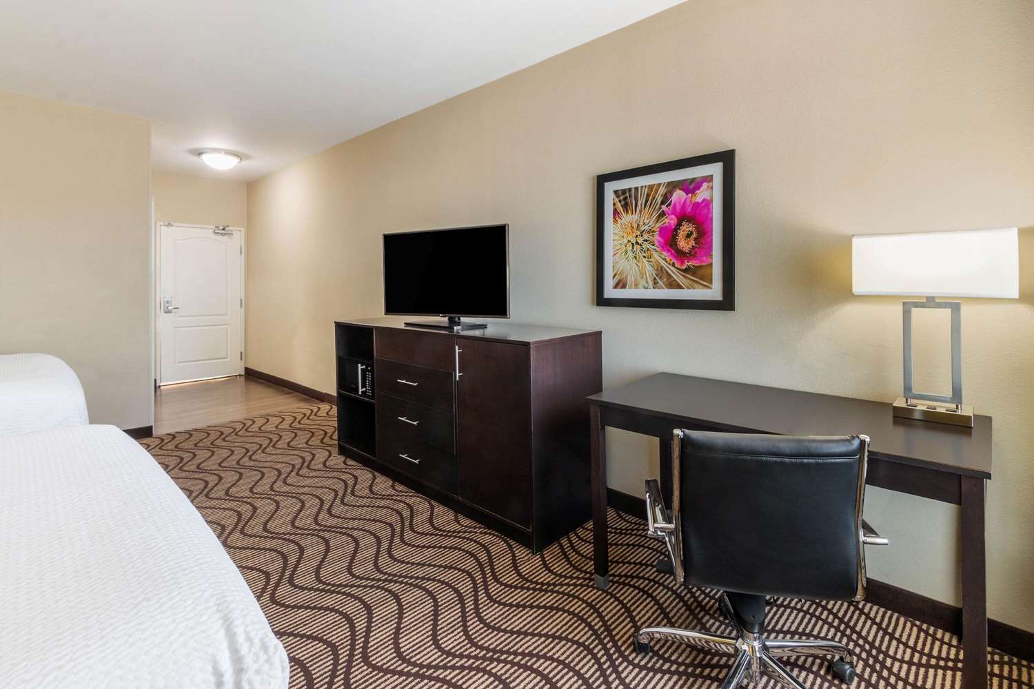 La Quinta Inn & Suites by Wyndham Artesia 48/58