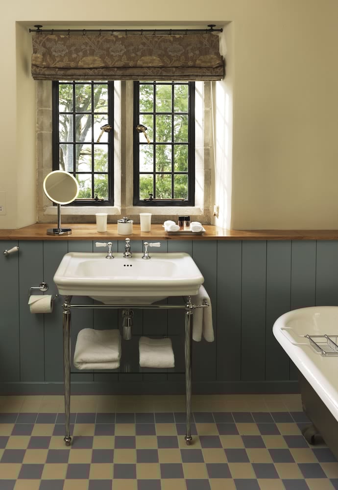 ARD NA SIDHE COUNTRY HOUSE 24/46