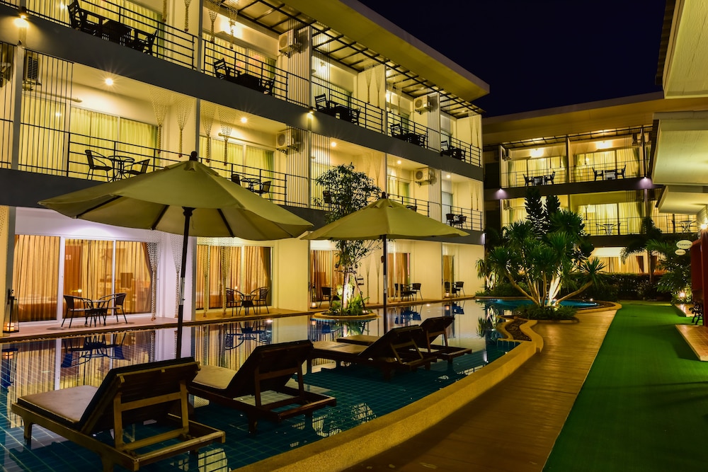 Milano Hua Hin 58/68