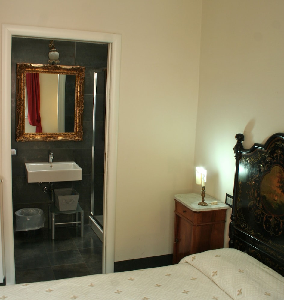 La Peonia Boutique B And B 32/43