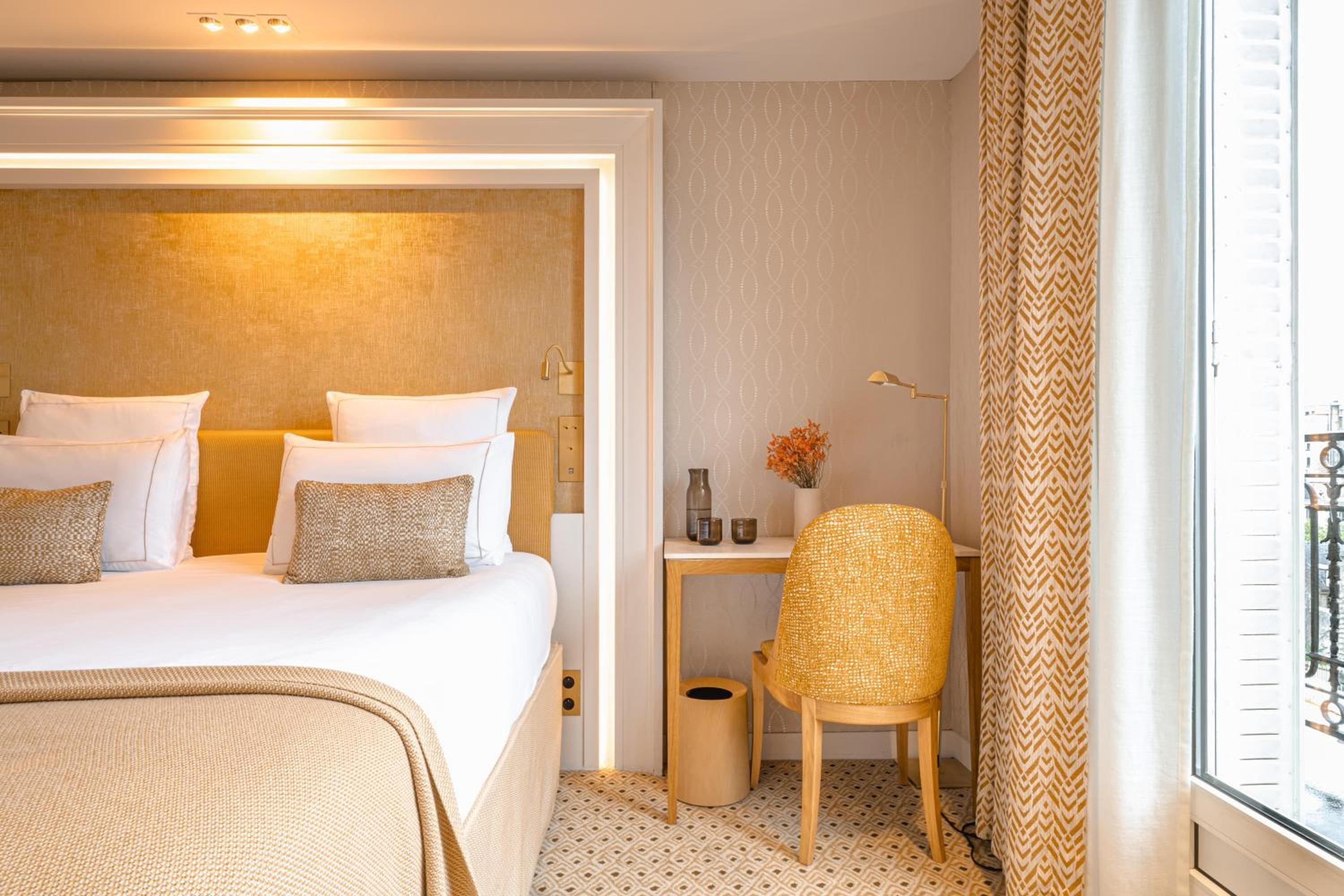 Superior, Church View، Madison Hotel 3/6