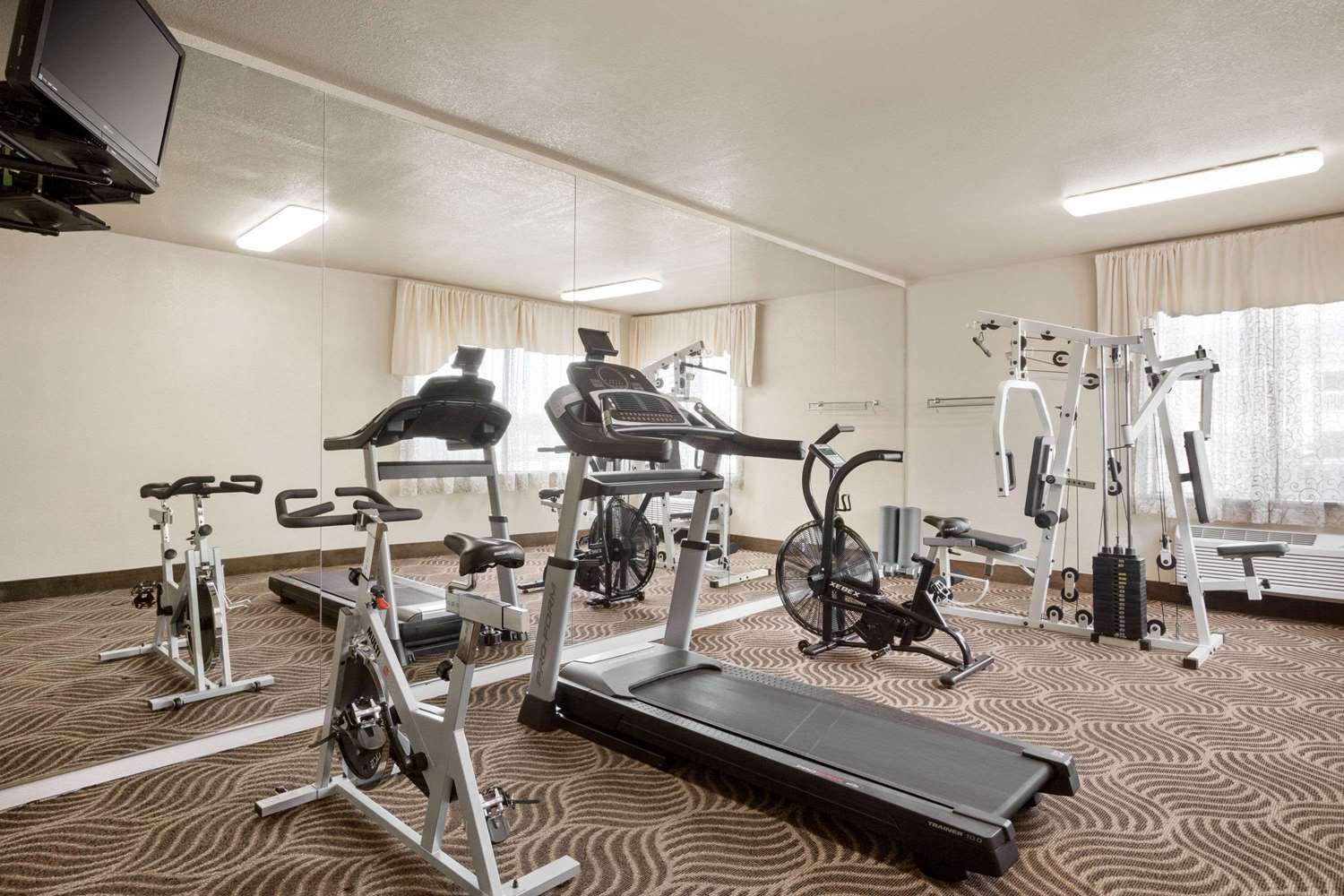 Baymont by Wyndham Clute/Lake Jackson 3/10