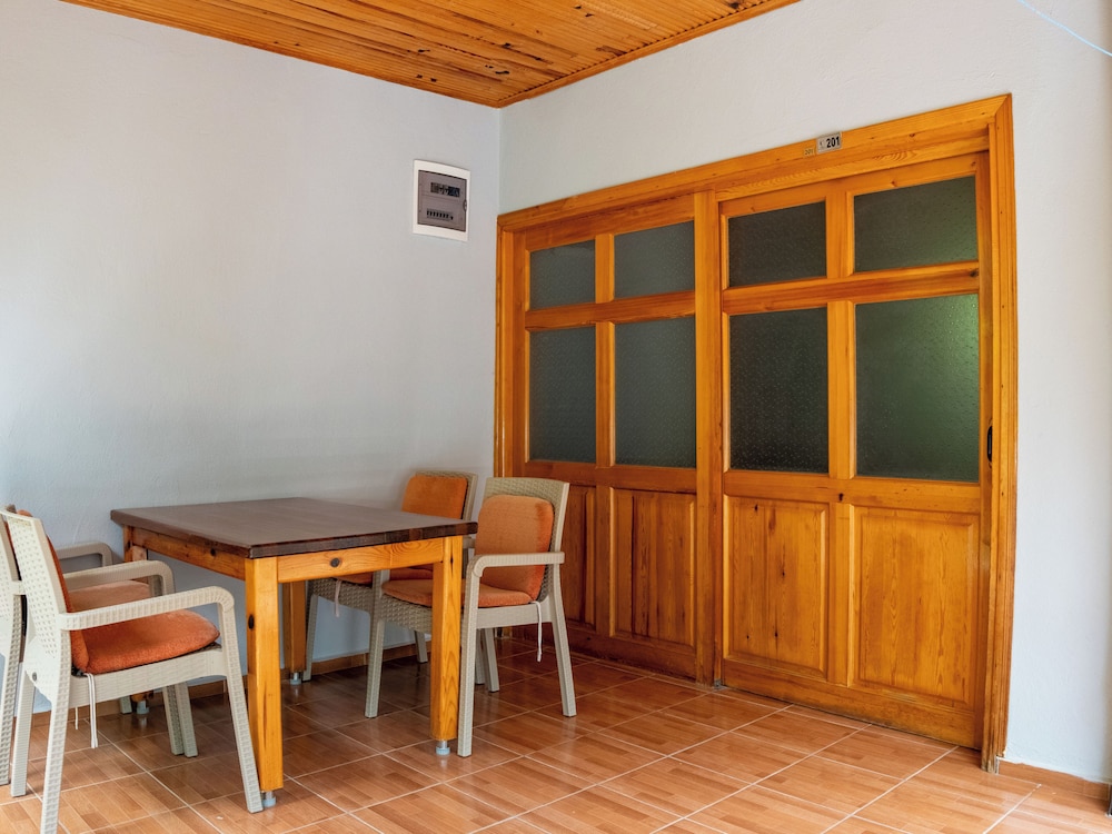 Cirali Hotel 36/50