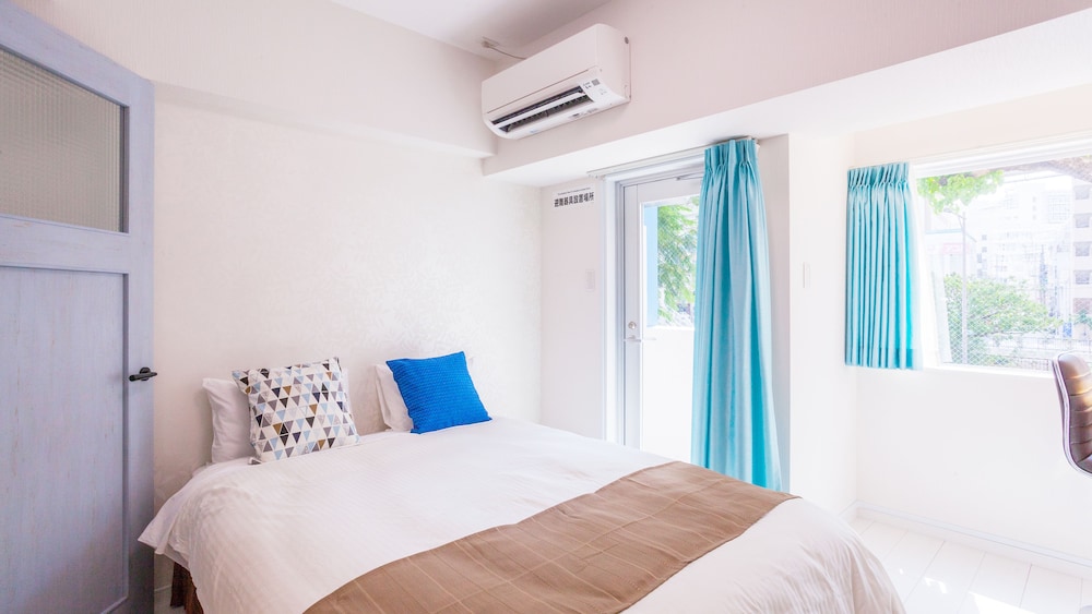 Living Inn Asahibashiekimae Premier 21/60