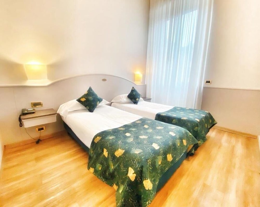 Mokinba Hotel Montebianco 21/71