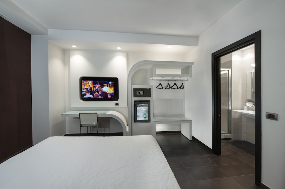 Hotel Testani 24/50