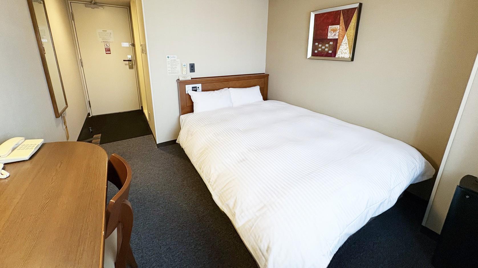 Semi Room, Standard, Semi Double Bed, Smoking