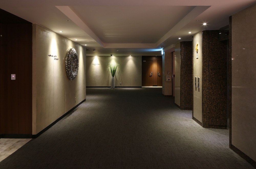 Dukgu Oncheon Resort Hotel 40/50