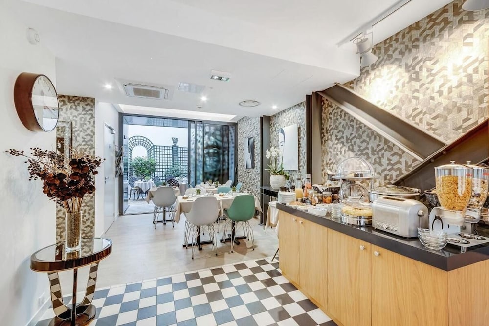 Villa Mademoiselle 4/38
