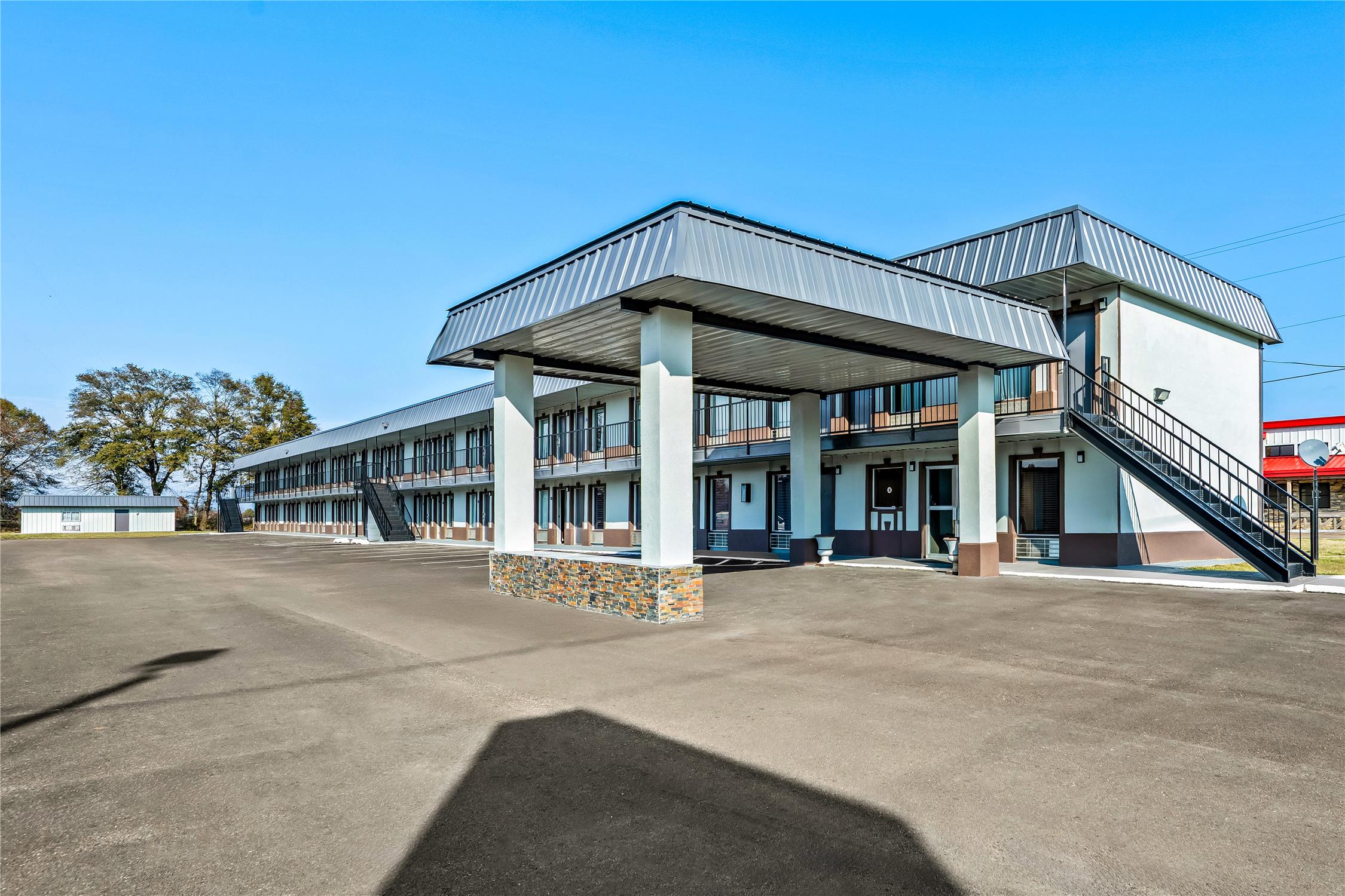 Americas Best Value Inn Indianola 26/26